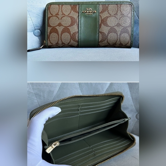 Coach Signature Accordion Zip Wallet Like New! - Picture 7 of 10